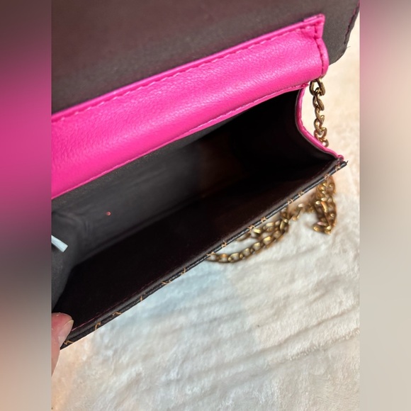 Beverly Hills Polo Club Black and Gold Crossbody Bag Logo - Picture 5 of 11